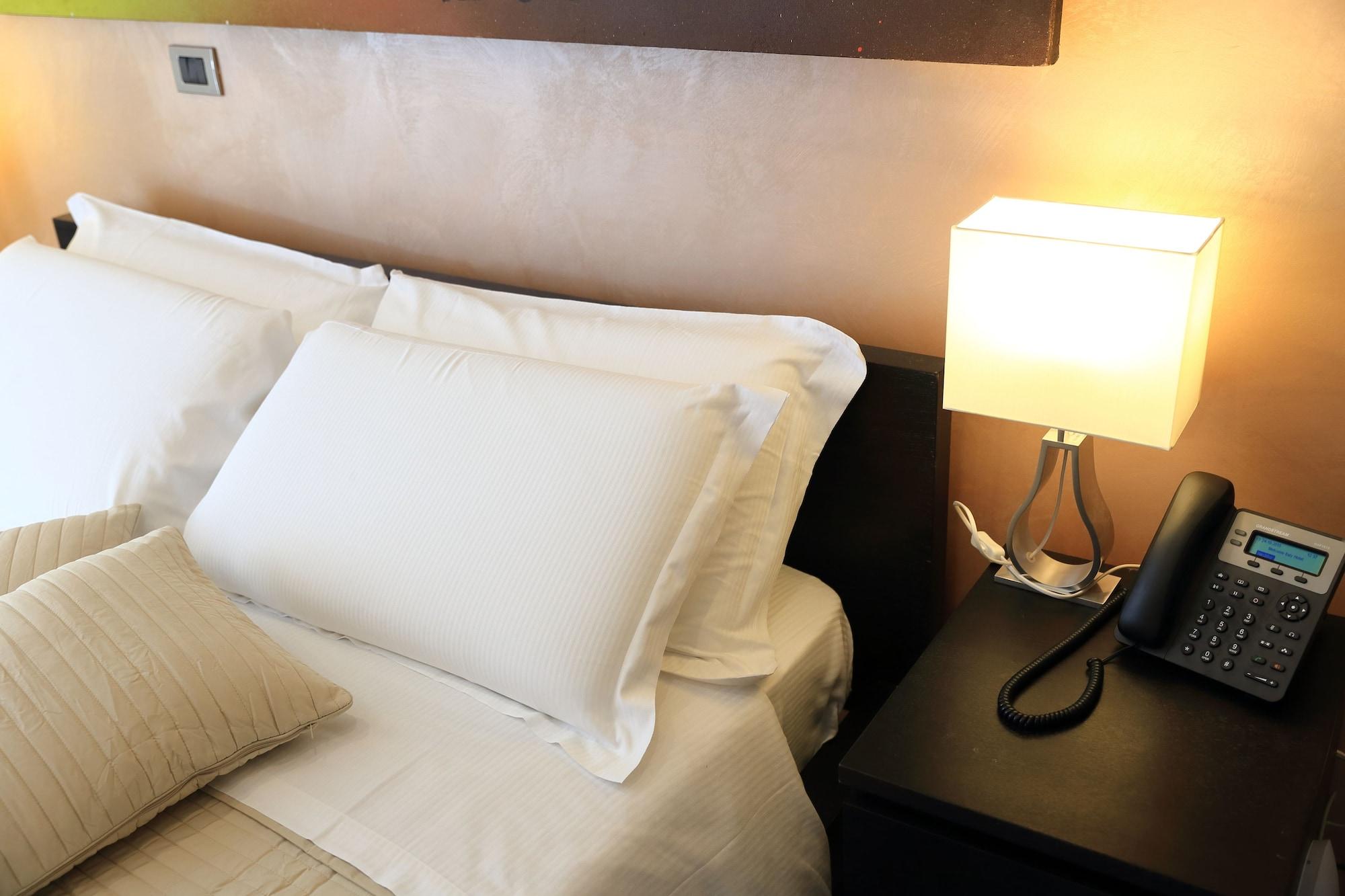 Mirko Luxury Inn ローマ エクステリア 写真
