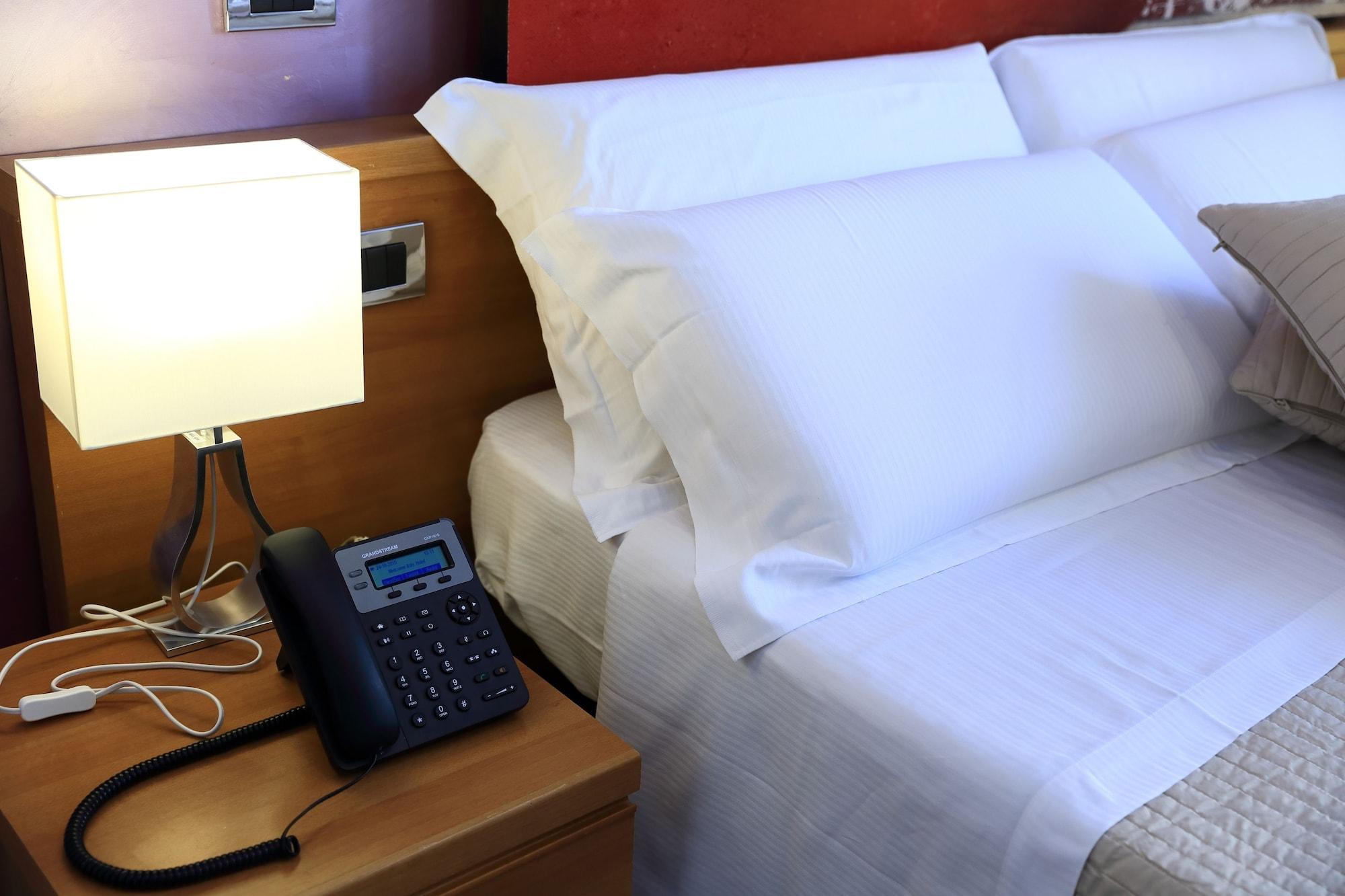 Mirko Luxury Inn ローマ エクステリア 写真